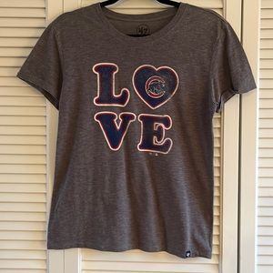 47 Women’s Chicago Cubs Gray LOVE Short Sleeve Tee